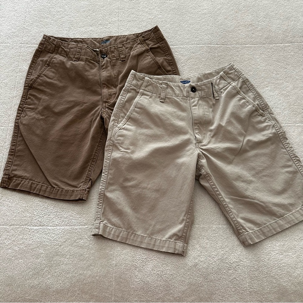 Old Navy Men’s 2 Pair Tan & Khaki Shorts Size 29